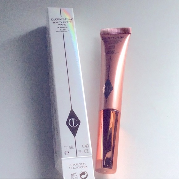 NEW! Charlotte Tilbury Beauty Light Wand in Pinkgasm - Picture 8 of 8